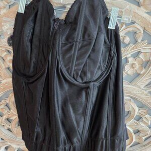 Elila Black Bustier Bra longline size 42D NWT